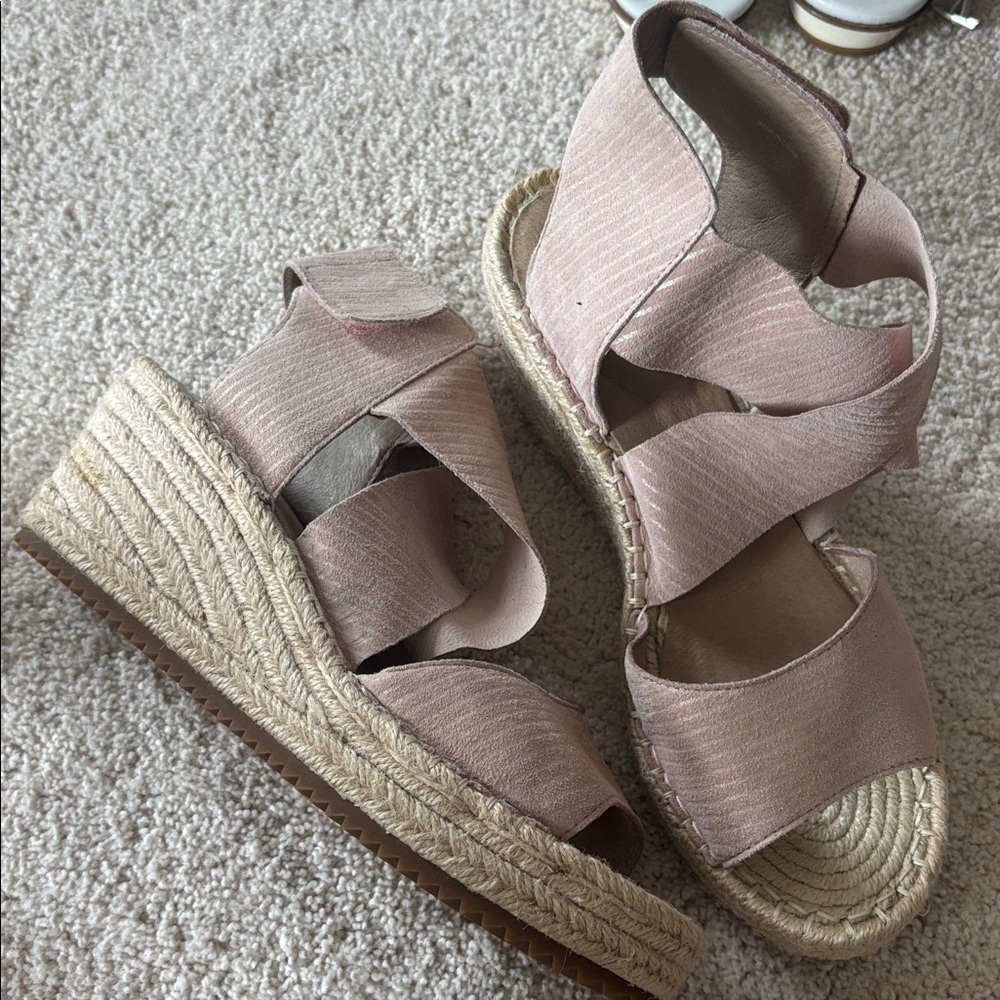 Eileen Fisher Blush Espadrille Wedge Sandals